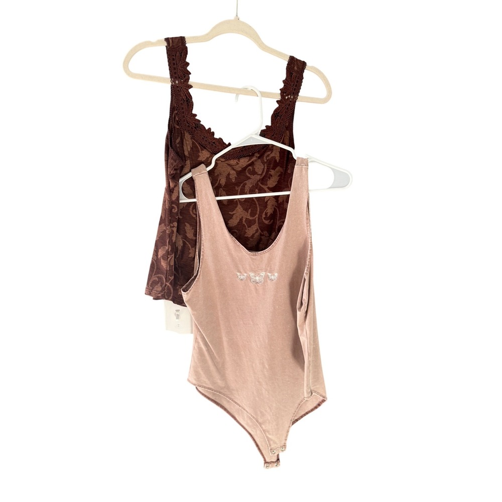 Arianne Floral Lace Tank & Urban Nation Butterfly Bodysuit Bundle Women XL Brown